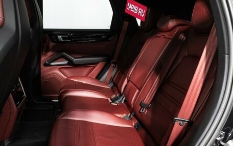 Porsche Cayenne III, 2018 год, 6 690 000 рублей, 10 фотография