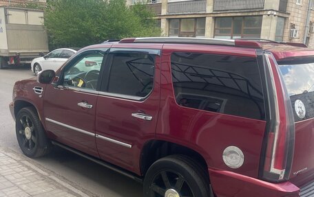 Cadillac Escalade III, 2011 год, 2 900 000 рублей, 3 фотография