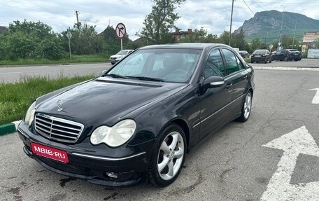 Mercedes-Benz C-Класс, 2005 год, 670 000 рублей, 1 фотография