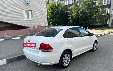 Volkswagen Polo VI (EU Market), 2013 год, 850 000 рублей, 2 фотография