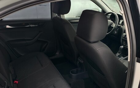 Skoda Rapid I, 2018 год, 1 200 000 рублей, 6 фотография