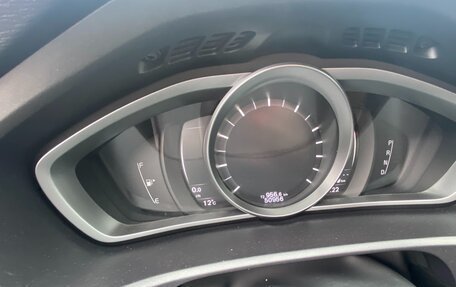 Volvo V40 Cross Country I, 2019 год, 2 350 000 рублей, 11 фотография