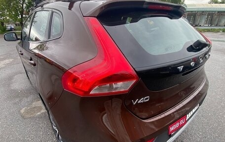 Volvo V40 Cross Country I, 2019 год, 2 350 000 рублей, 20 фотография