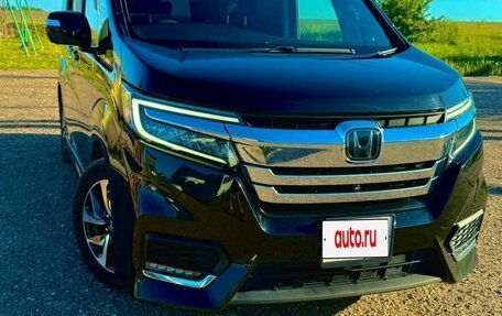 Honda Stepwgn IV, 2019 год, 2 790 000 рублей, 3 фотография