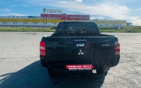 Mitsubishi L200 IV рестайлинг, 2017 год, 1 750 000 рублей, 5 фотография