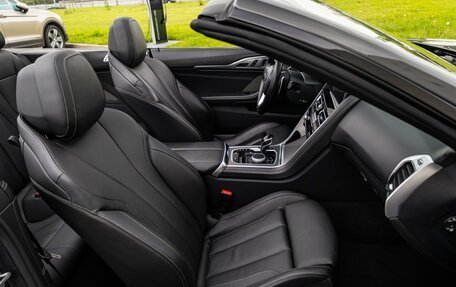 BMW 8 серия, 2019 год, 6 900 000 рублей, 15 фотография