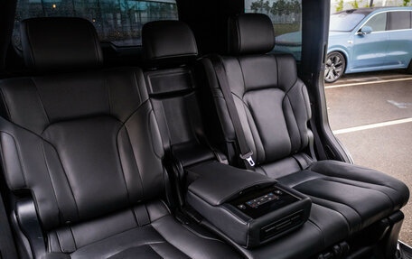 Lexus LX III, 2019 год, 8 990 000 рублей, 13 фотография