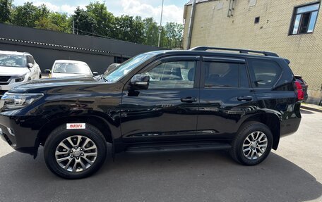 Toyota Land Cruiser Prado 150 рестайлинг 2, 2018 год, 5 400 000 рублей, 3 фотография