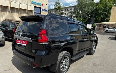 Toyota Land Cruiser Prado 150 рестайлинг 2, 2018 год, 5 400 000 рублей, 5 фотография