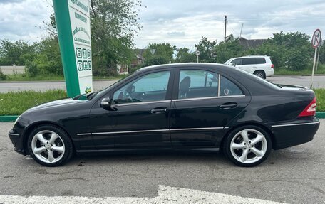 Mercedes-Benz C-Класс, 2005 год, 670 000 рублей, 2 фотография