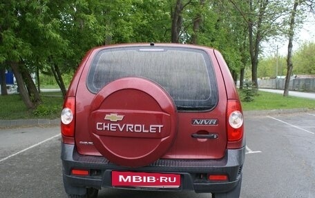 Chevrolet Niva I рестайлинг, 2013 год, 560 000 рублей, 5 фотография
