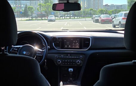 KIA Sportage IV рестайлинг, 2019 год, 2 000 000 рублей, 9 фотография