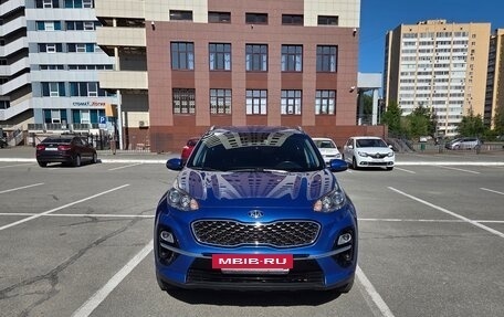 KIA Sportage IV рестайлинг, 2019 год, 2 000 000 рублей, 3 фотография