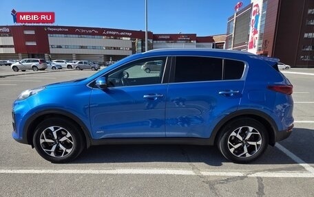 KIA Sportage IV рестайлинг, 2019 год, 2 000 000 рублей, 2 фотография