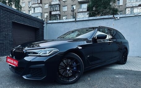 BMW 5 серия, 2020 год, 7 500 000 рублей, 2 фотография