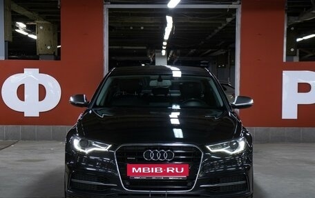 Audi A6, 2011 год, 2 000 000 рублей, 2 фотография