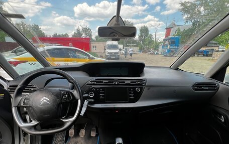 Citroen C4 Picasso II рестайлинг, 2018 год, 790 000 рублей, 10 фотография