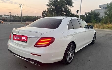 Mercedes-Benz E-Класс, 2017 год, 3 100 000 рублей, 2 фотография