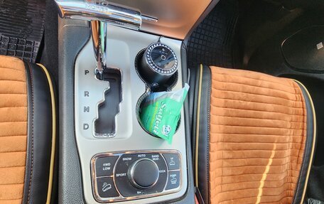 Jeep Grand Cherokee, 2013 год, 2 000 000 рублей, 14 фотография