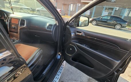Jeep Grand Cherokee, 2013 год, 2 000 000 рублей, 12 фотография