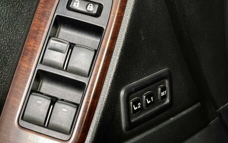 Toyota Land Cruiser Prado 150 рестайлинг 2, 2015 год, 3 397 000 рублей, 16 фотография