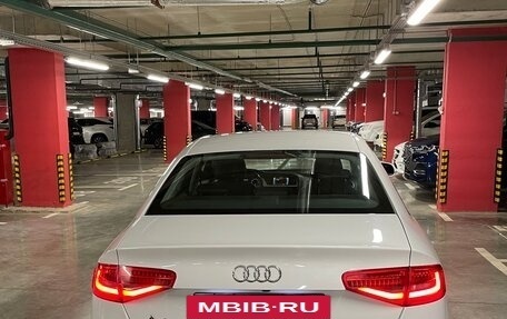 Audi A4, 2015 год, 1 400 000 рублей, 11 фотография