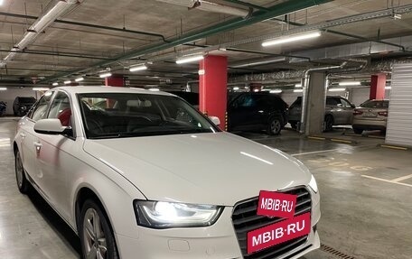 Audi A4, 2015 год, 1 400 000 рублей, 14 фотография