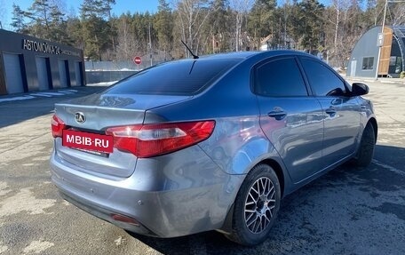 KIA Rio III рестайлинг, 2014 год, 890 000 рублей, 2 фотография