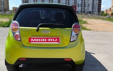 Chevrolet Spark III, 2012 год, 590 000 рублей, 3 фотография