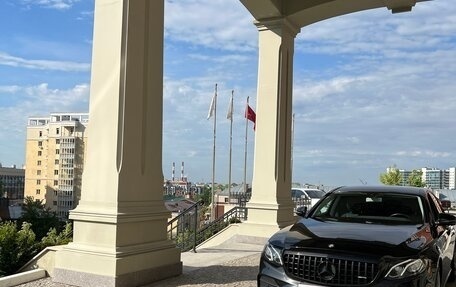Mercedes-Benz E-Класс, 2016 год, 2 650 000 рублей, 5 фотография