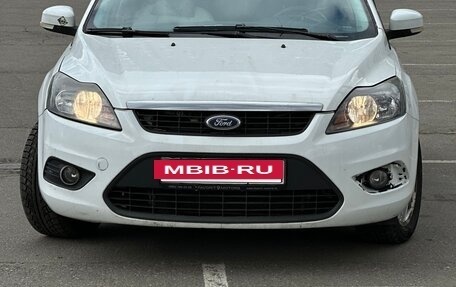 Ford Focus II рестайлинг, 2010 год, 645 000 рублей, 2 фотография