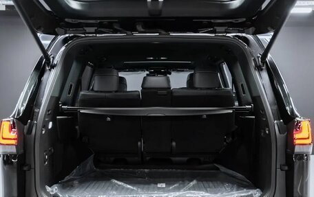 Lexus LX, 2024 год, 14 000 000 рублей, 10 фотография