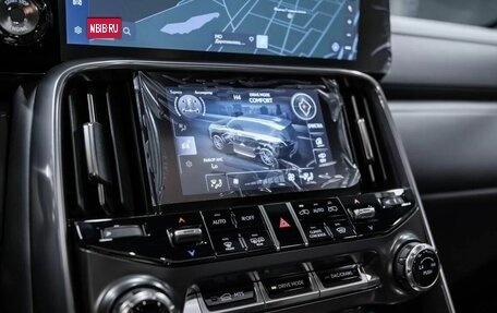Lexus LX, 2024 год, 14 000 000 рублей, 15 фотография