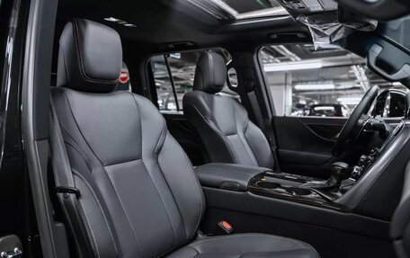 Lexus LX, 2024 год, 14 000 000 рублей, 19 фотография
