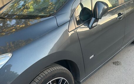 Peugeot 408 I рестайлинг, 2015 год, 730 000 рублей, 14 фотография