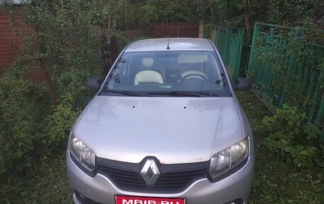 Renault Sandero II рестайлинг, 2014 год, 690 000 рублей, 1 фотография