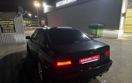 BMW 5 серия, 1998 год, 800 000 рублей, 4 фотография