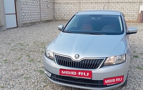 Skoda Rapid I, 2014 год, 1 300 000 рублей, 4 фотография