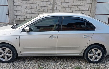 Skoda Rapid I, 2014 год, 1 300 000 рублей, 5 фотография