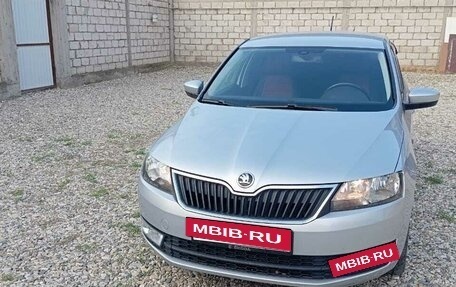 Skoda Rapid I, 2014 год, 1 300 000 рублей, 10 фотография