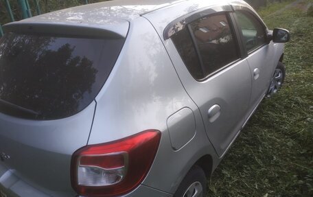 Renault Sandero II рестайлинг, 2014 год, 690 000 рублей, 2 фотография
