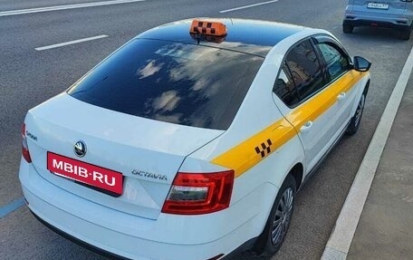 Skoda Octavia, 2018 год, 1 200 000 рублей, 5 фотография