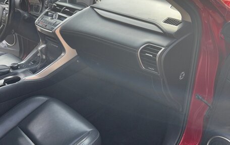 Lexus NX I, 2015 год, 2 100 000 рублей, 10 фотография