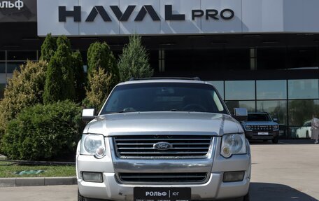 Ford Explorer IV, 2005 год, 855 000 рублей, 2 фотография