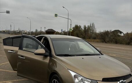 Chevrolet Cruze II, 2013 год, 950 000 рублей, 5 фотография