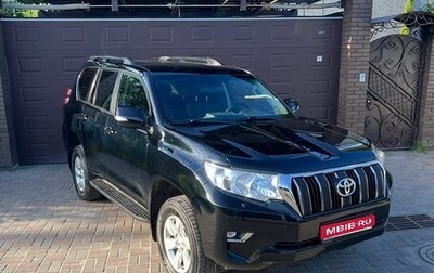 Toyota Land Cruiser Prado 150 рестайлинг 2, 2018 год, 4 500 000 рублей, 1 фотография