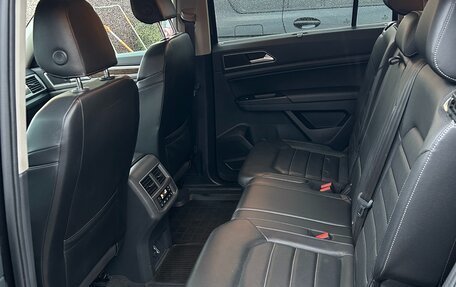 Volkswagen Teramont I, 2018 год, 3 249 000 рублей, 8 фотография