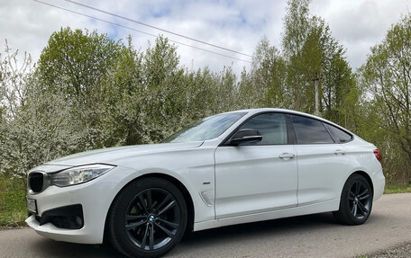 BMW 3 серия, 2015 год, 2 050 000 рублей, 2 фотография