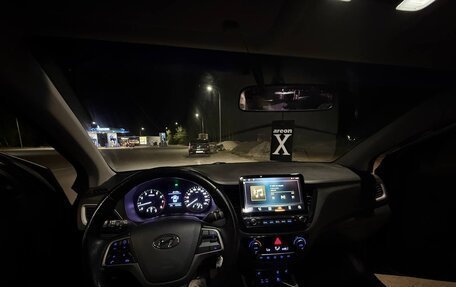 Hyundai Solaris II рестайлинг, 2017 год, 1 190 000 рублей, 12 фотография