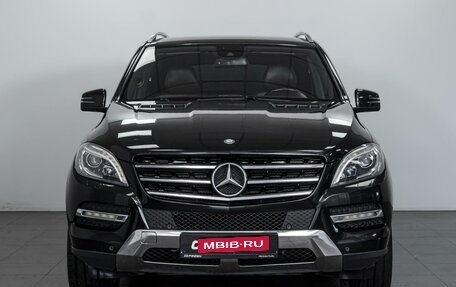Mercedes-Benz M-Класс, 2013 год, 2 499 000 рублей, 3 фотография